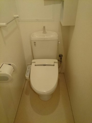 【トイレ】 | モーデカーサ | 清潔感のあるトイレです
