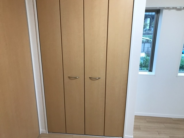 府中市是政３丁目のアパートのその他