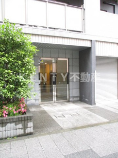 【エントランス】 | 建物の内部です