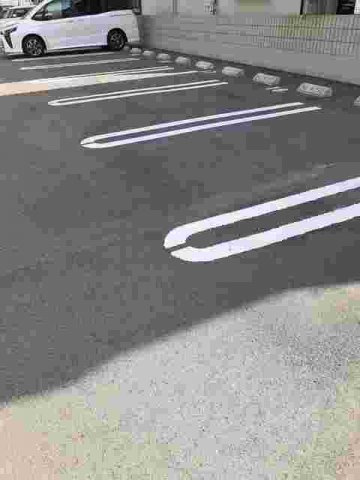 アンジュールＢの駐車場|駐車場完備です
