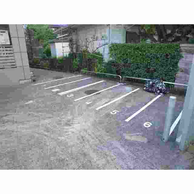 町田市大蔵町の賃貸マンションのその他|バイク置場