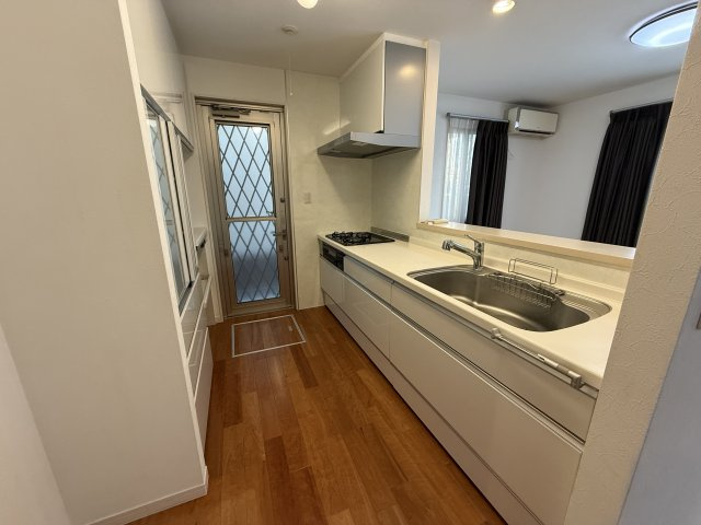 高崎市三ツ寺町　中古住宅のキッチン