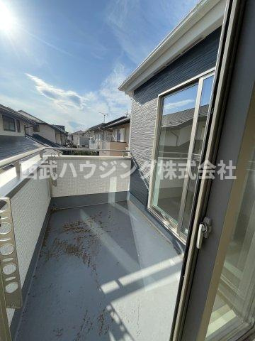 【仲介手数料無料】所沢市中富南４期全８棟５号棟　所沢市の新築なら西武ハウジングのバルコニー