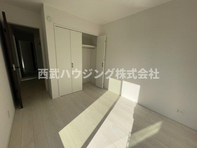 【仲介手数料無料】所沢市中富南４期全８棟５号棟　所沢市の新築なら西武ハウジングの洋室