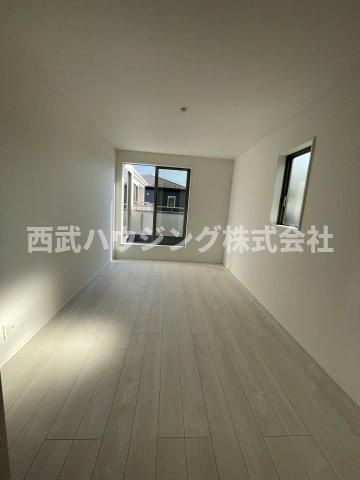 【仲介手数料無料】所沢市中富南４期全８棟５号棟　所沢市の新築なら西武ハウジングの洋室