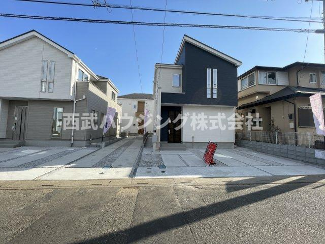 【仲介手数料無料】所沢市中富南４期全８棟５号棟　所沢市の新築なら西武ハウジングの前面道路含む現地写真