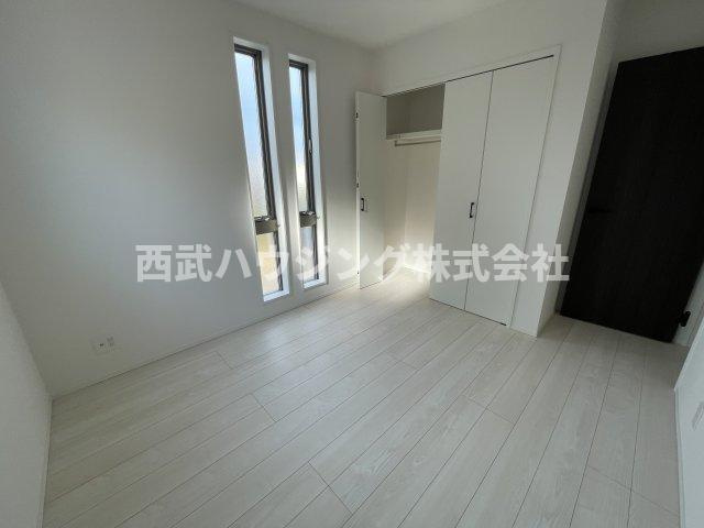 【仲介手数料無料】所沢市中富南４期全８棟５号棟　所沢市の新築なら西武ハウジングの洋室