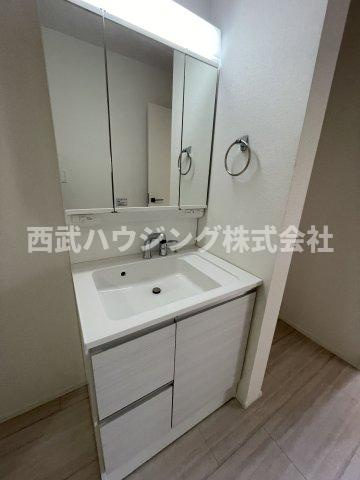【仲介手数料無料】所沢市中富南４期全８棟６号棟　所沢市の新築なら西武ハウジングの独立洗面台