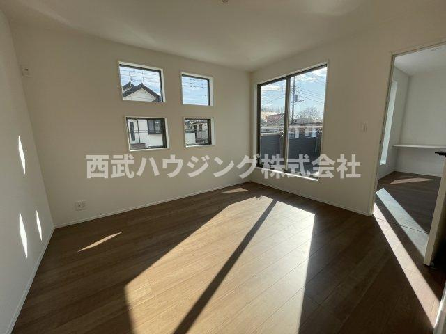 【仲介手数料無料】所沢市中富南４期全８棟６号棟　所沢市の新築なら西武ハウジングの洋室