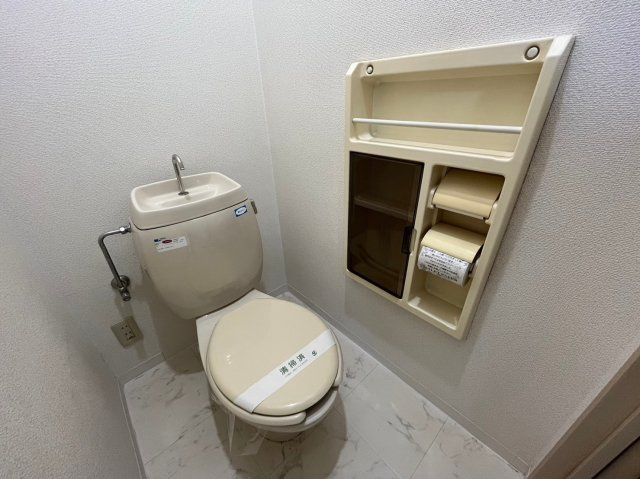 ハイツ赤坂B棟のトイレ