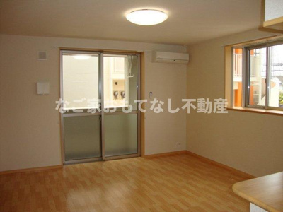 【居間・リビング】 | イリヤ | ※写真は別号室