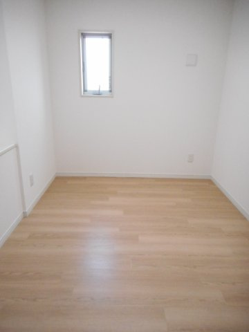広々とした洋室です