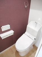 コンパクトで使いやすいトイレです