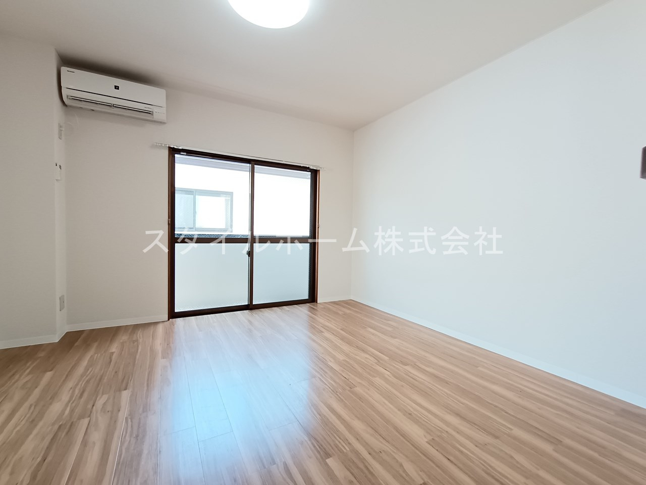 ウイングコート東小田原Bの居間・リビング|イメージ写真です。