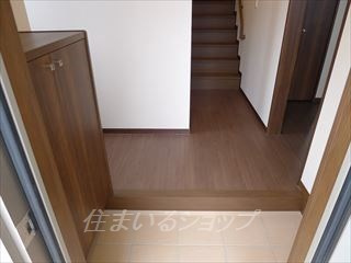 テラスクレールの玄関