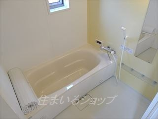 テラスクレールの浴室|追い焚き・浴室暖房乾燥機・窓あり