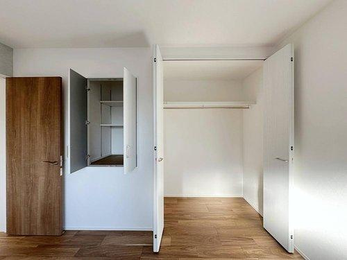 祇園7丁目 No.2の収納|全居室収納☆
8帖主寝室のクローゼットです♪