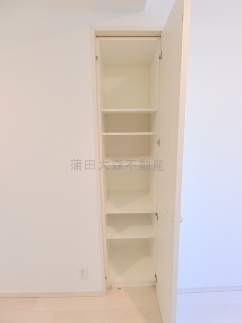 コスモリード西馬込の収納|LDK　収納スペース