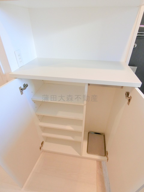 コスモリード西馬込の収納|玄関　シューズボックス