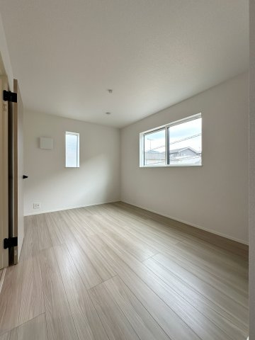 安佐南区古市4丁目の子供部屋|6.7帖の洋室☆