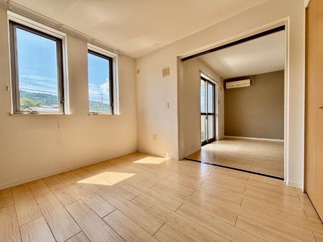 サンシャイン　ハイツの洋室|南洋室