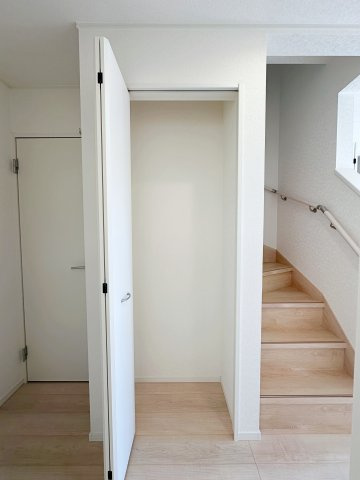 吉田町吉田字上迫の収納|リビング収納☆