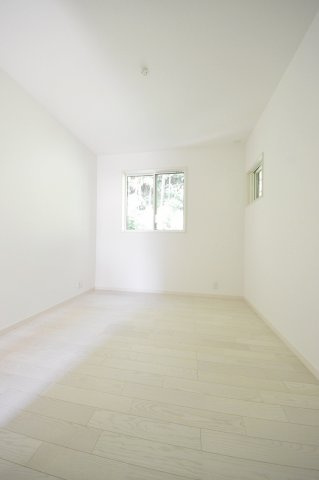 海田町浜角の子供部屋|5.3帖洋室☆