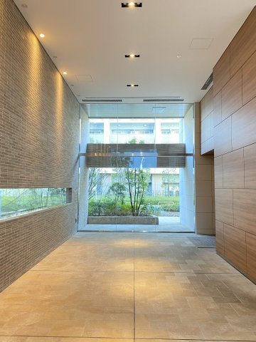 エントランスホール