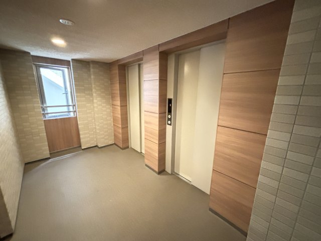 エレベーターホール