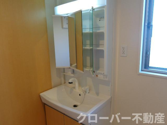 フィエスタⅡの洗面所|洗髪洗面化粧台（イメージ）