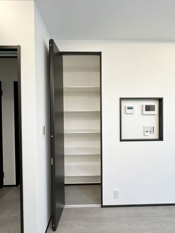 西区大芝2丁目の収納|リビング収納☆