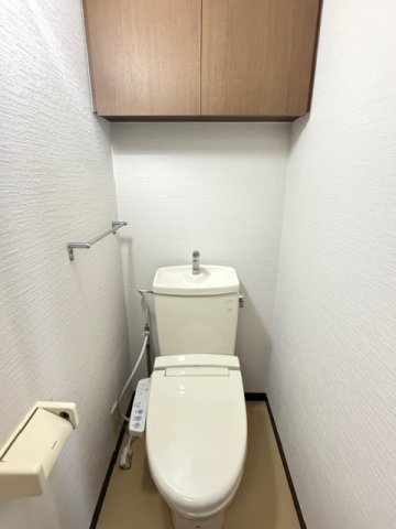 スピカレジェント 401号室のトイレ|※前回募集時の写真です。