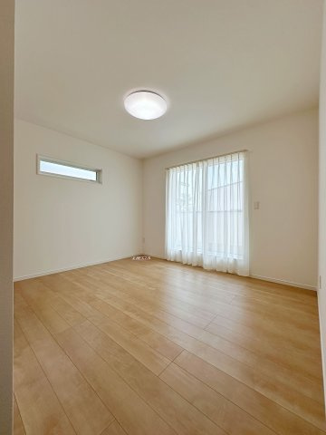 佐伯区皆賀1丁目 No.4の洋室|広々とした7.2帖の主寝室☆