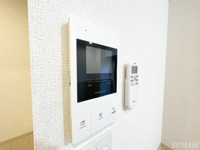 Ｄｅａｒ　ＷＡＮ　Ｃｏｕｒｔ　王子飛鳥山のセキュリティ|モニター付きインターホンです