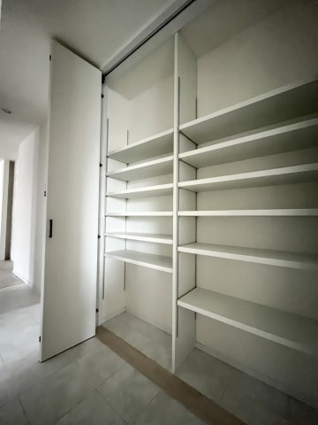 中古住宅　段下の収納