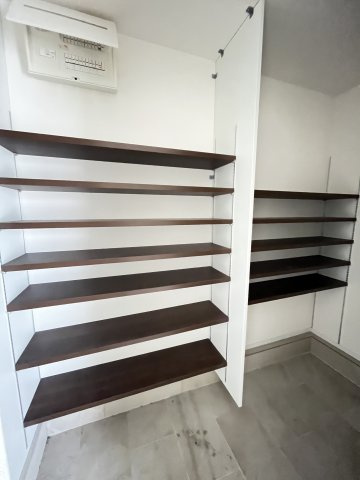 中古住宅　段下の収納