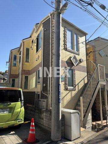 横浜市保土ケ谷区坂本町のアパートの外観