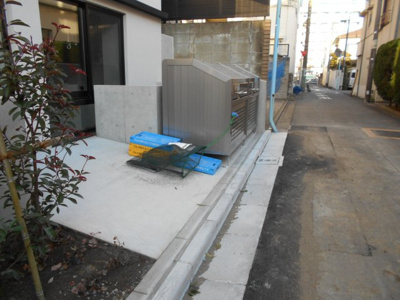 【その他共用部分】 | LEGALAND高円寺 | 敷地内ゴミ置き場完備！