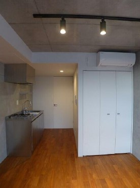 【寝室】 | LEGALAND高円寺 | きれいなフローリング。