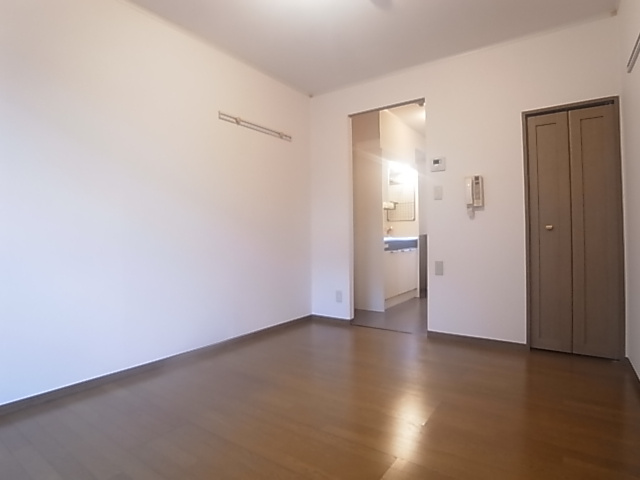 神戸市須磨区南落合１丁目のアパートの内装