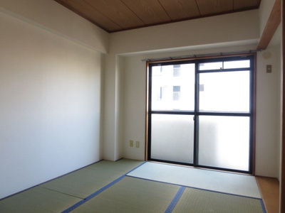 【居間・リビング】 | ルアセイントビル