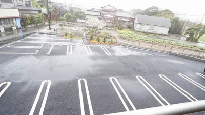 【駐車場】 | オリエンタルコートＡ | 車をお持ちの方に嬉しい駐車場付きの物件です