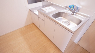 【キッチン】 | オリエンタルコートＡ | きれいなキッチンです