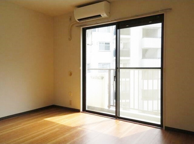 【居間・リビング】 | クリオ辻堂参番館 | 使いやすいリビングになります♪