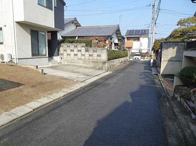 【前面道路含む現地写真】 | 広島市安佐北区口田南４丁目 ふじランド