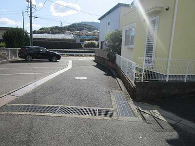 【前面道路含む現地写真】 | 広島市安佐南区高取北３丁目No.2