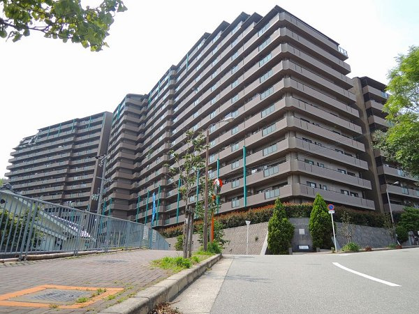 レジオンスクエア緑地公園2番館