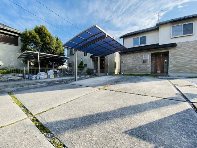 瑞穂市 古橋（十九条駅） 2階建の駐車場
