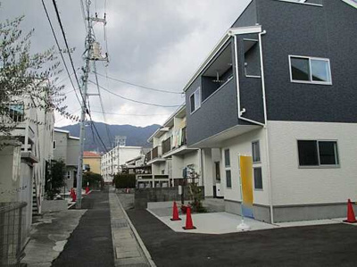 【前面道路含む現地写真】 | 広島市佐伯区千同１丁目No.A