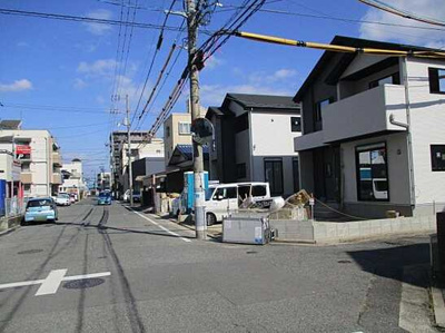 【前面道路含む現地写真】 | 広島市西区新庄町No.2